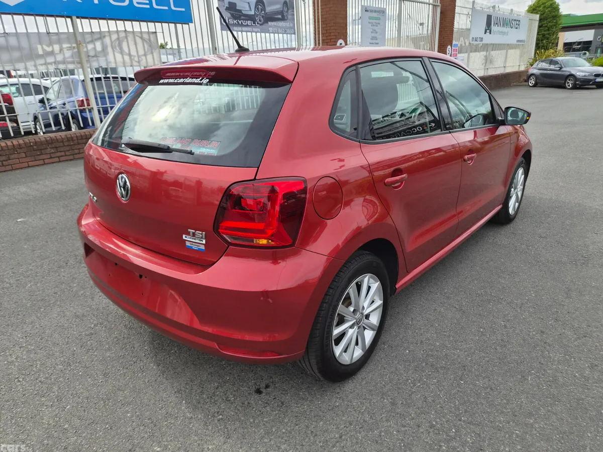 Volkswagen Polo Hatchback, Petrol, 2015, Red