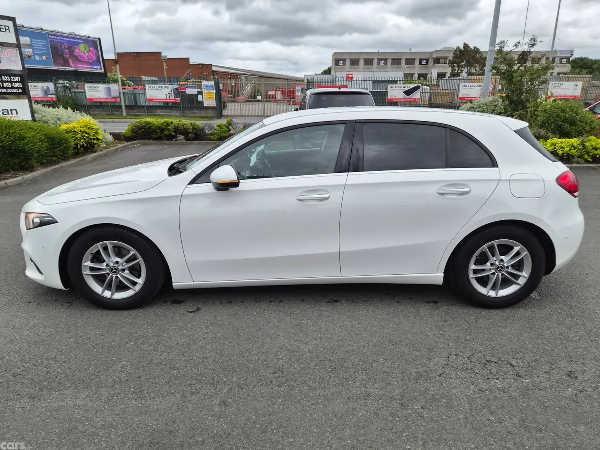 Mercedes-Benz A-Class Hatchback, Petrol, 2019, White