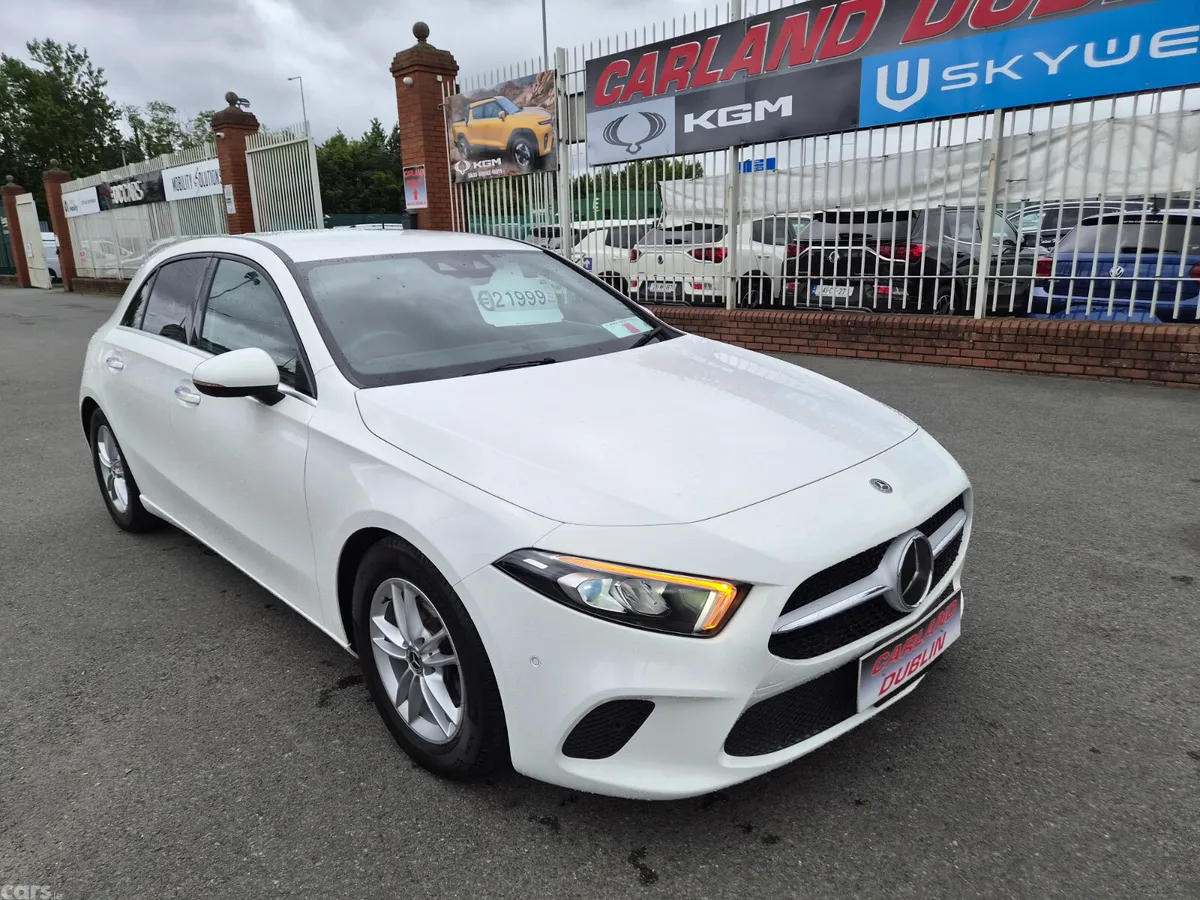 Mercedes-Benz A-Class Hatchback, Petrol, 2019, White