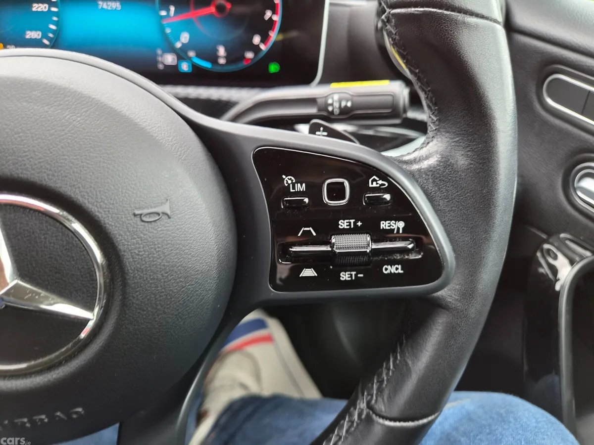 Mercedes-Benz A-Class Hatchback, Petrol, 2019, White