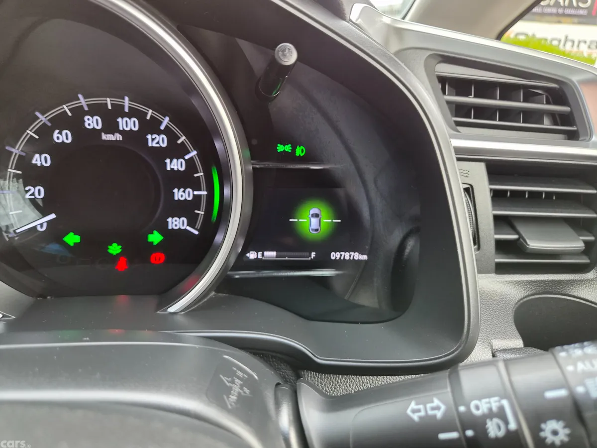 Honda Fit Hatchback, Petrol Hybrid, 2017, White