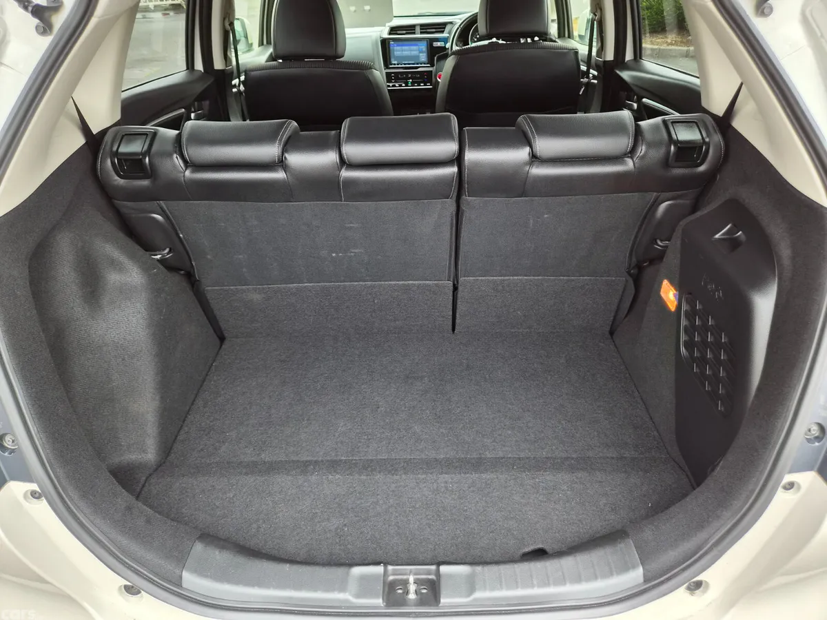 Honda Fit Hatchback, Petrol Hybrid, 2017, White