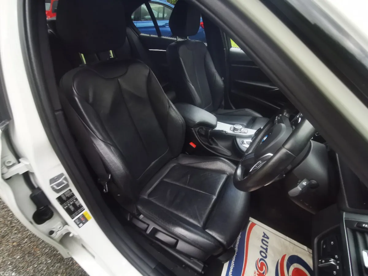 BMW 3-Series Saloon, Petrol Hybrid, 2018, White