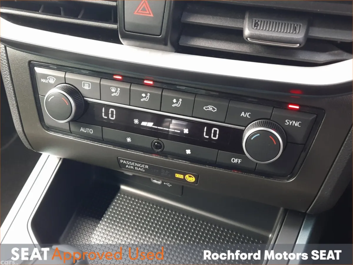 SEAT Arona Hatchback, Petrol, 2024, Black