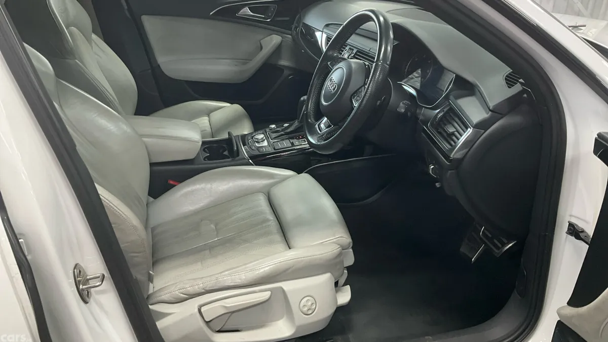 Audi A6 Saloon, Diesel, 2015, White