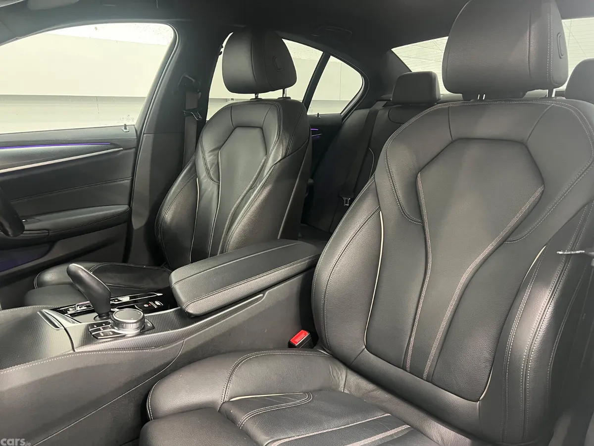 BMW 5-Series Saloon, Petrol Plug-in Hybrid, 2023, Black