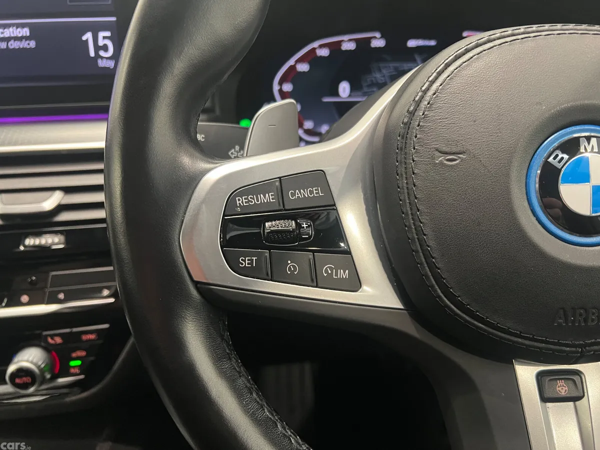 BMW 5-Series Saloon, Petrol Plug-in Hybrid, 2023, Black