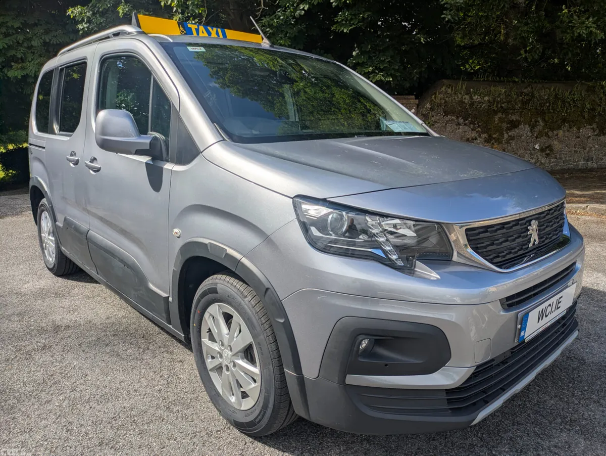 Peugeot Rifter MPV, Diesel, 2020, Silver