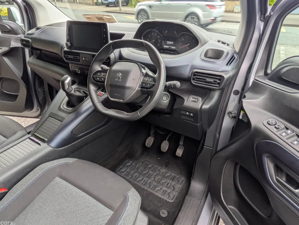 Peugeot Rifter MPV, Diesel, 2020, Silver