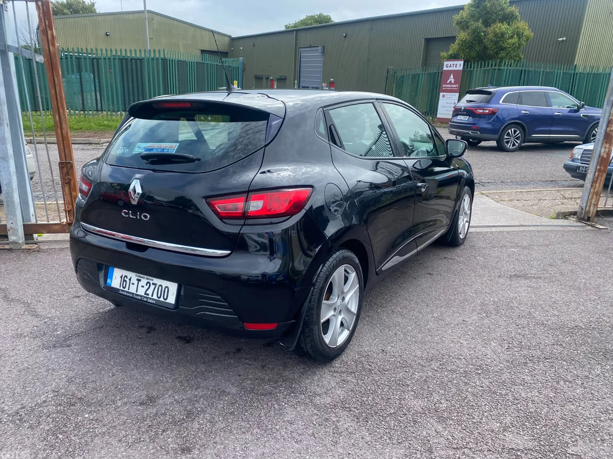 Renault Clio Hatchback, Petrol, 2016, Black
