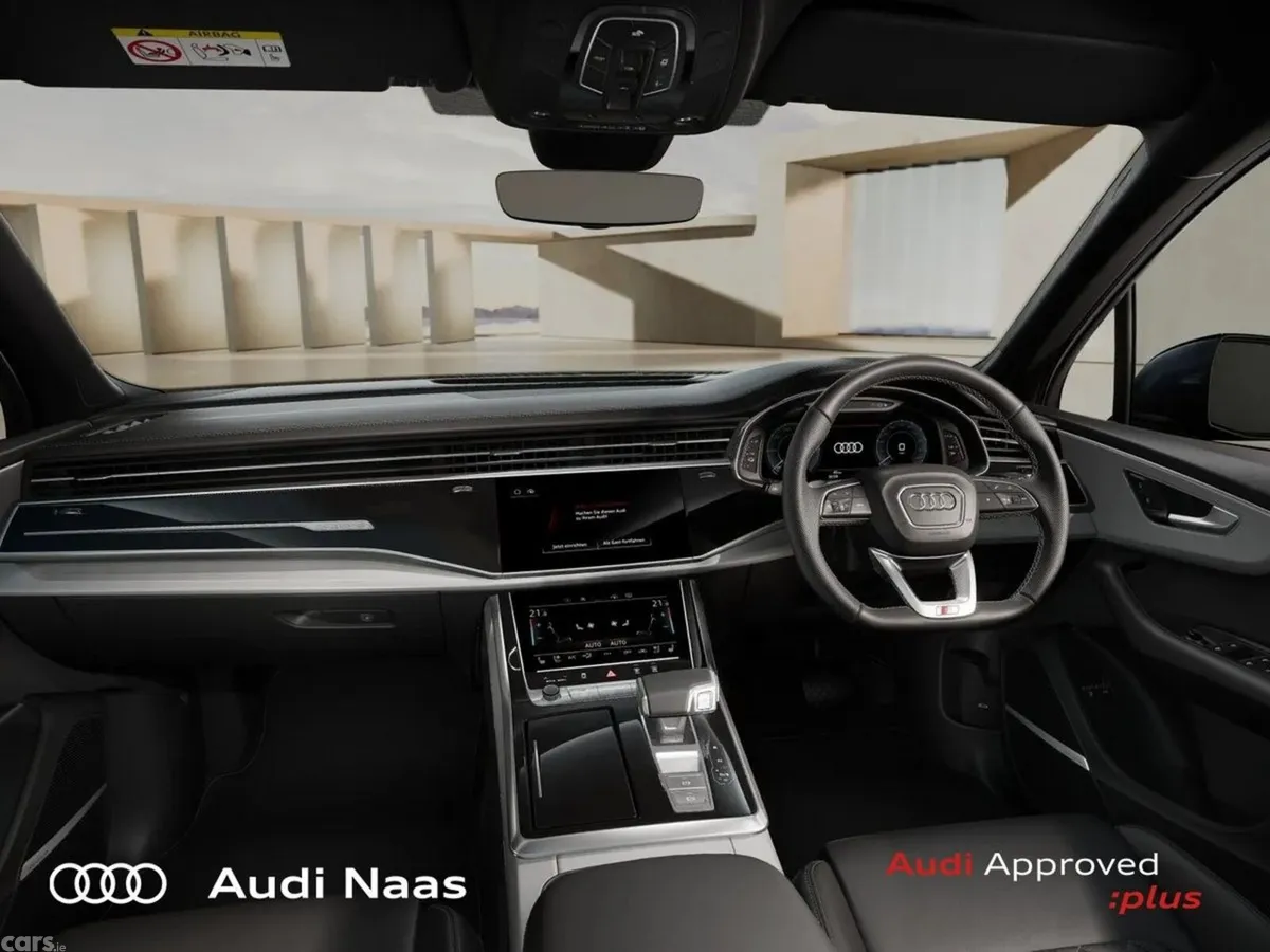 Audi Q7 SUV, Petrol Plug-in Hybrid, 2027, Blue