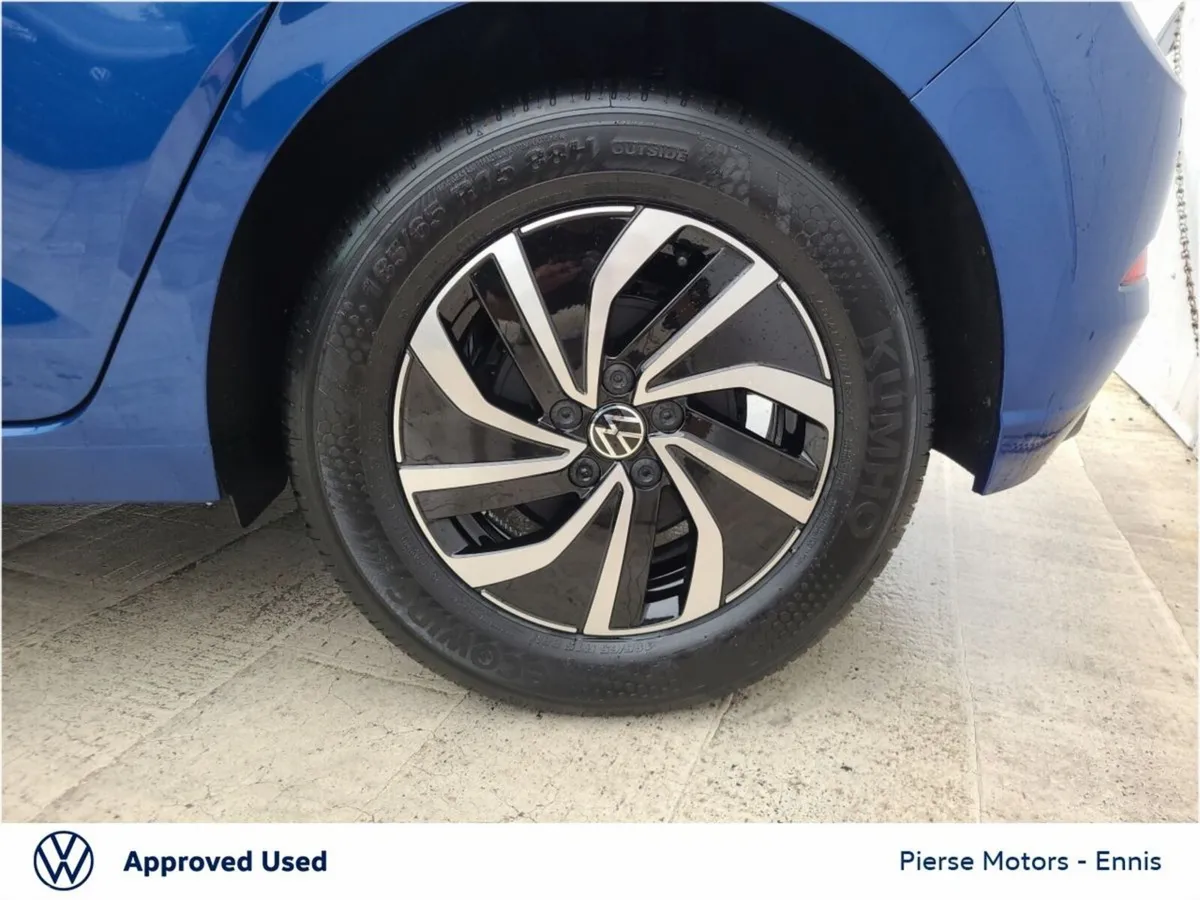 Volkswagen Polo Hatchback, Petrol, 2026, Blue