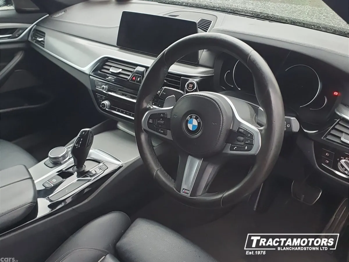BMW 5-Series Estate, Diesel, 2018, Black