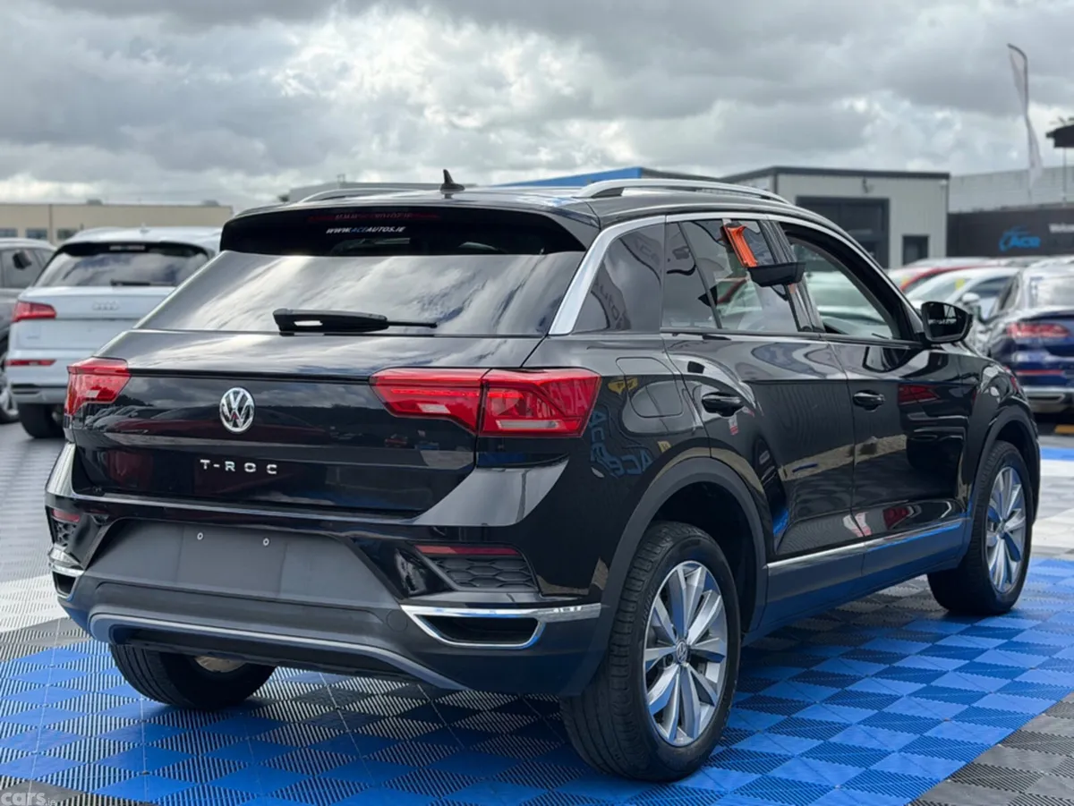 Volkswagen T-Roc SUV, Diesel, 2021, Black