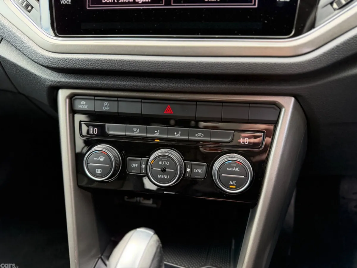 Volkswagen T-Roc SUV, Diesel, 2021, Black