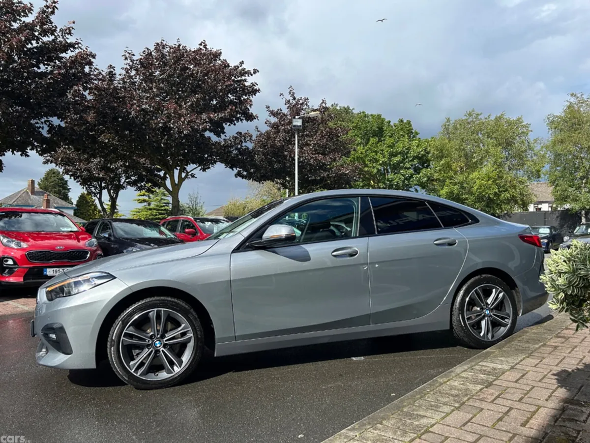 BMW 2-Series Coupe, Diesel, 2022, Grey