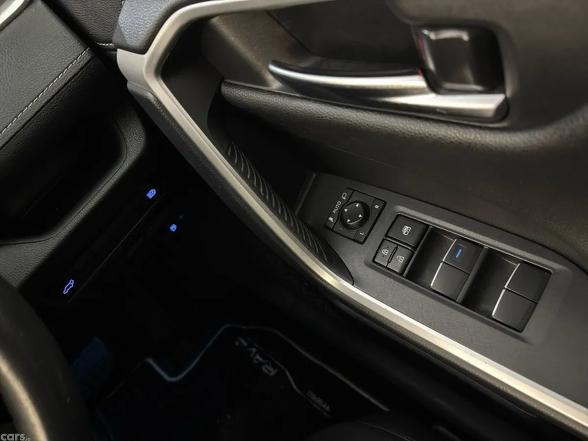 Toyota RAV4 SUV, Petrol Hybrid, 2022, Grey