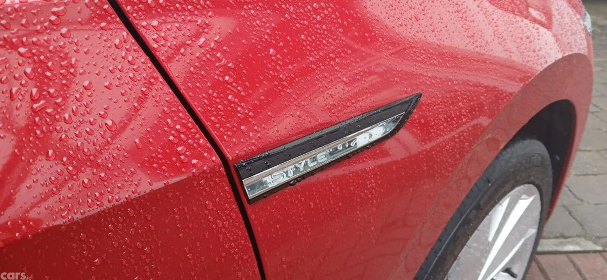 Volkswagen Golf Estate, Diesel, 2023, Red