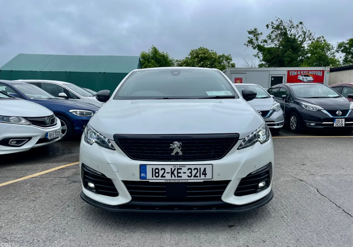 Peugeot 308 Hatchback, Petrol, 2018, White