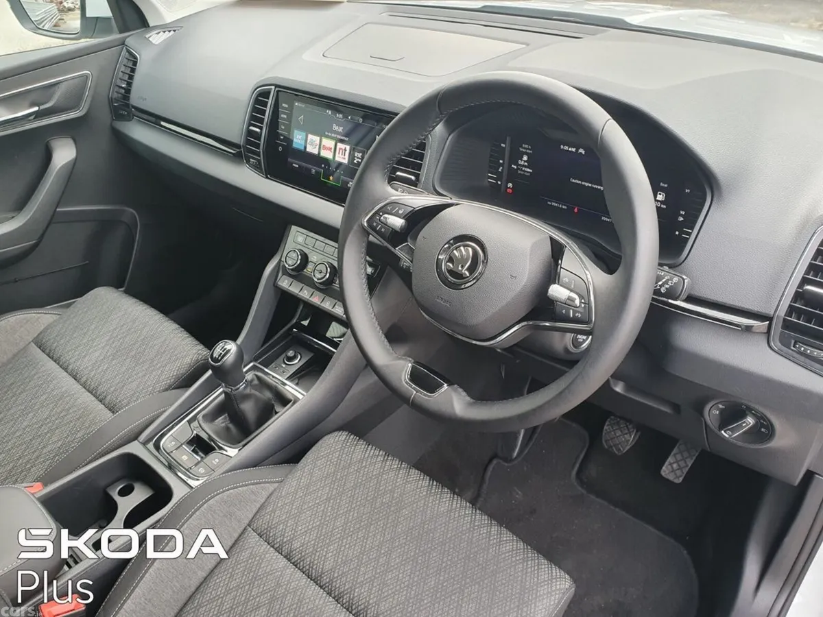Skoda Karoq SUV, Petrol, 2024, White