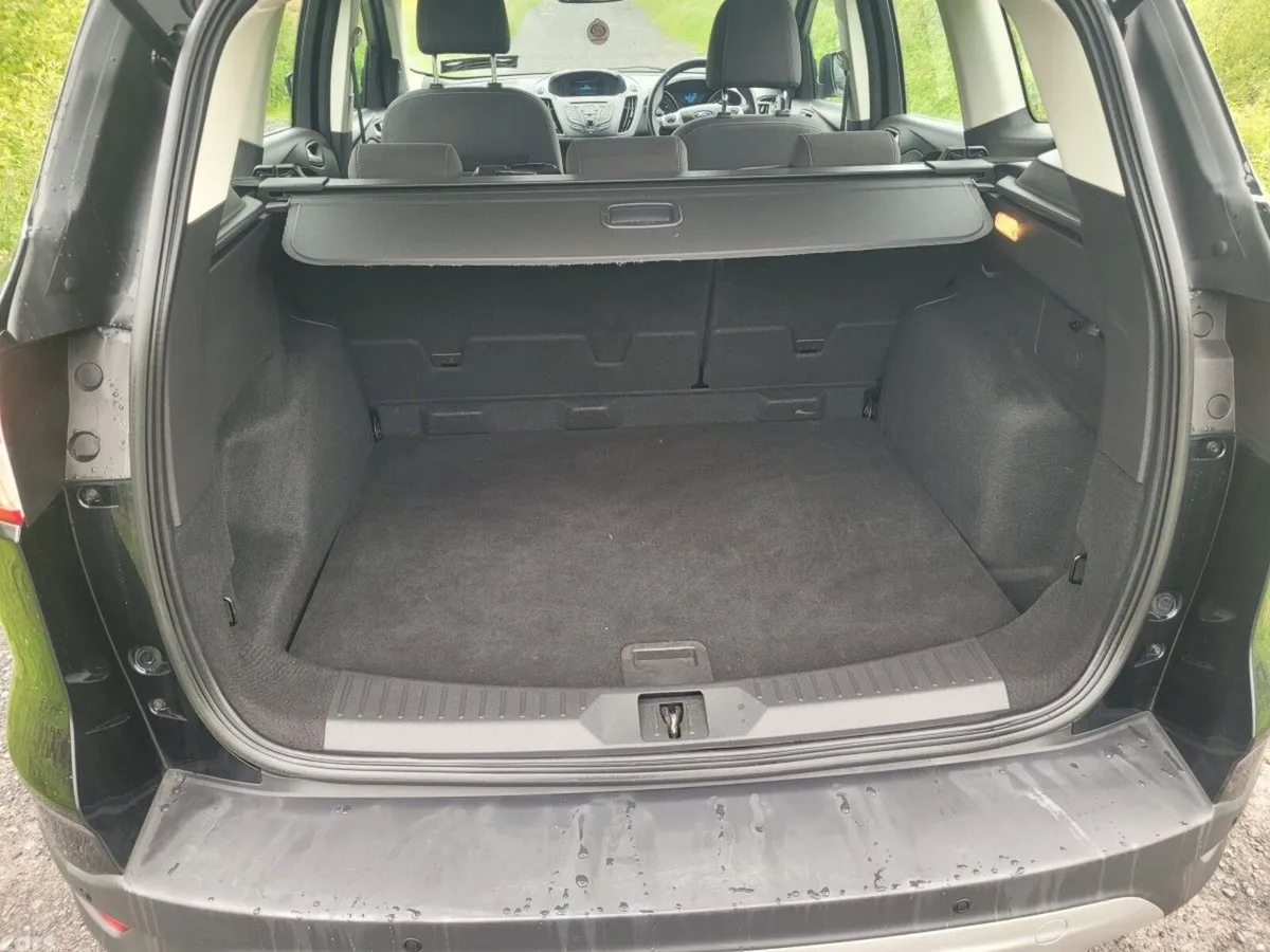 Ford Kuga SUV, Diesel, 2015, Black