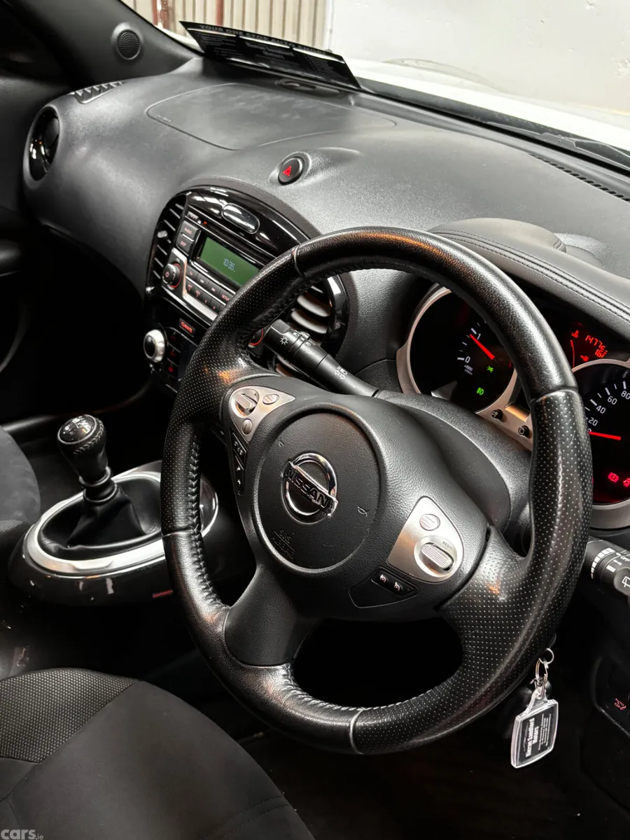 Nissan Juke SUV, Diesel, 2016, White