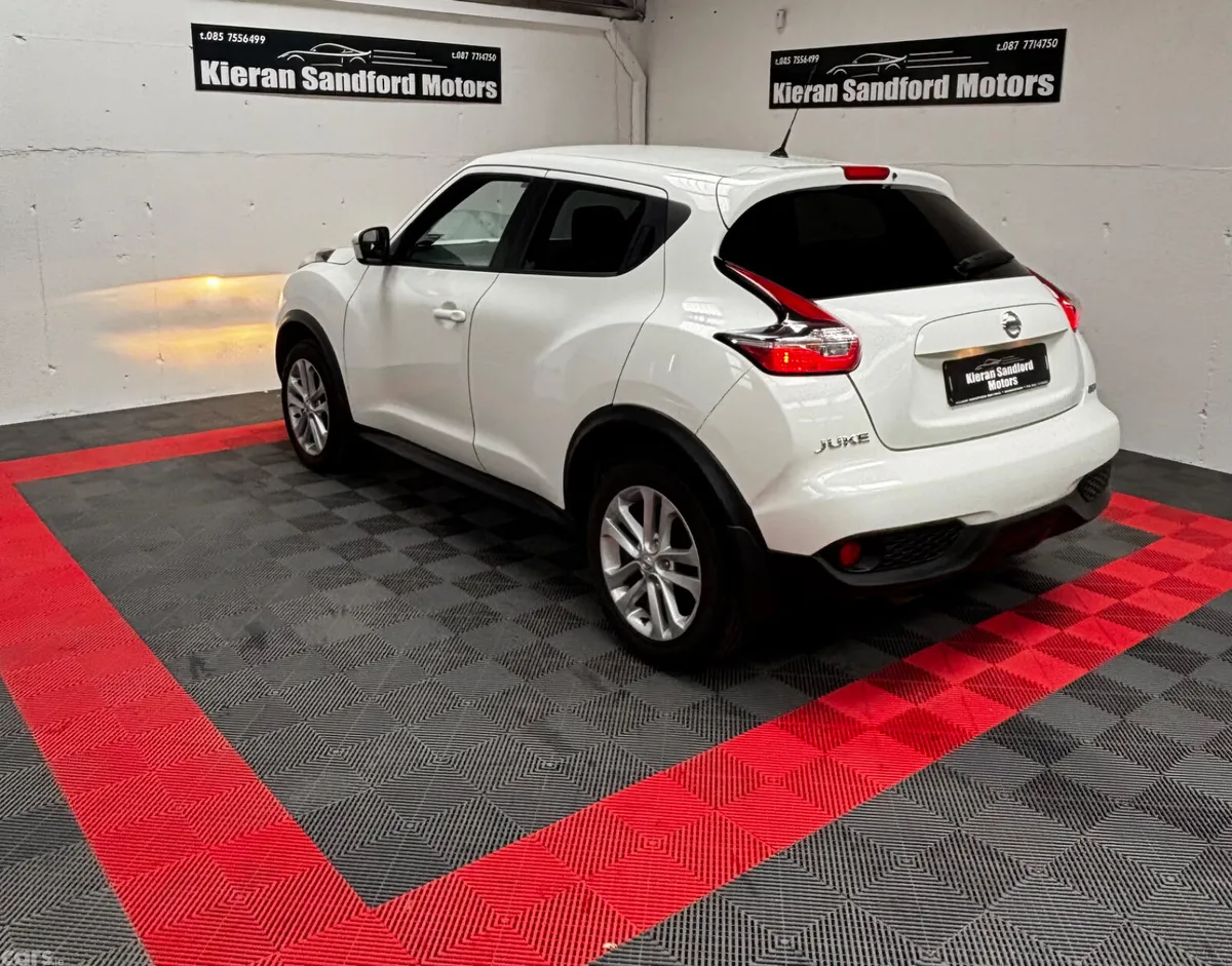 Nissan Juke SUV, Diesel, 2016, White
