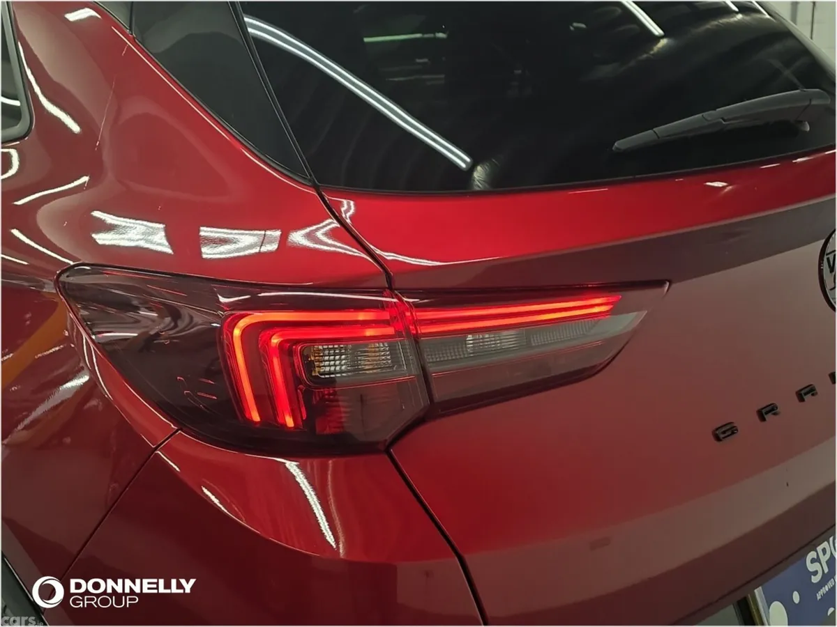 Vauxhall Grandland Hatchback, Diesel, 2022, Red