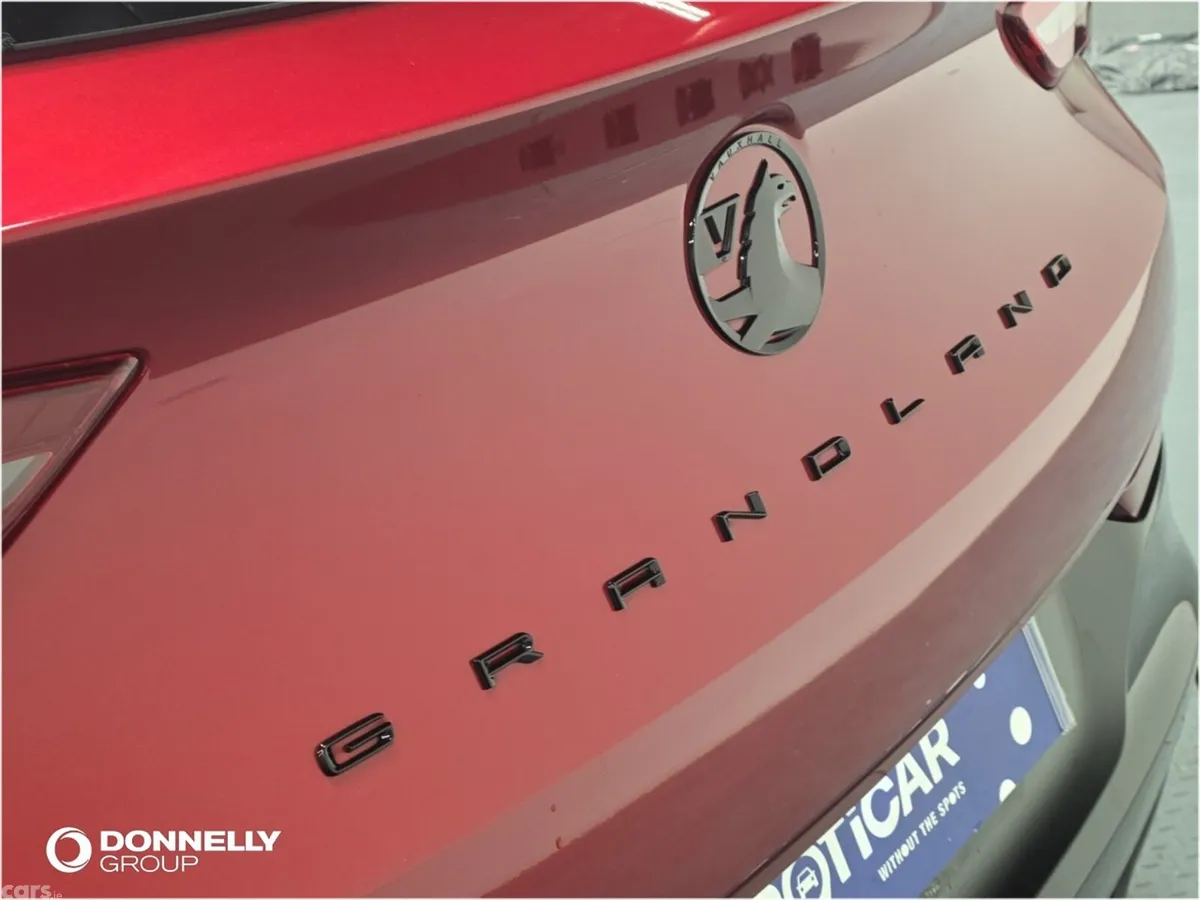 Vauxhall Grandland Hatchback, Diesel, 2022, Red