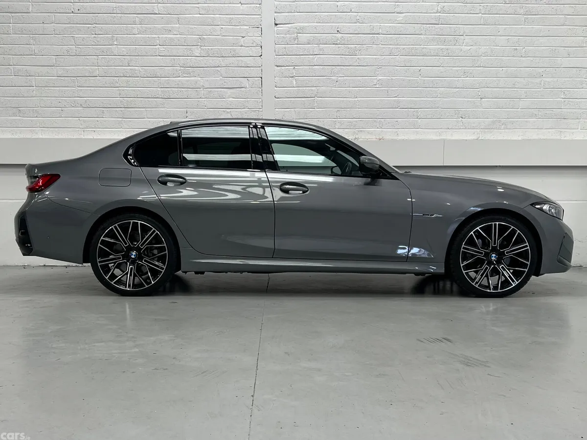 BMW 3-Series Saloon, Petrol Plug-in Hybrid, 2024, Grey