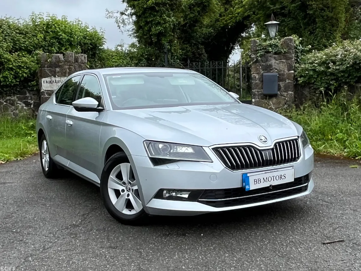 Skoda Superb Saloon, Diesel, 2018, Grey