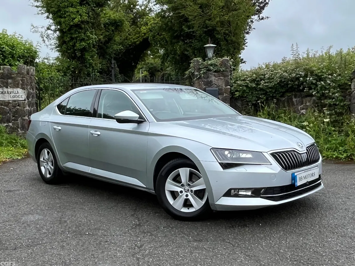 Skoda Superb Saloon, Diesel, 2018, Grey
