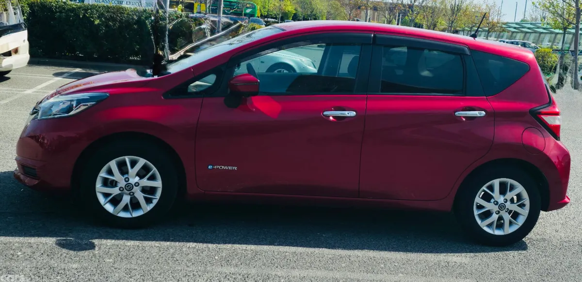 Nissan Note Hatchback, Petrol Hybrid, 2020, Red