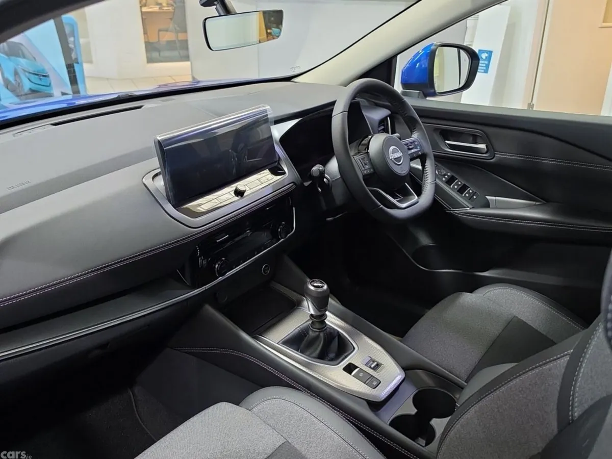Nissan Qashqai MPV, Petrol Hybrid, 2026, Blue
