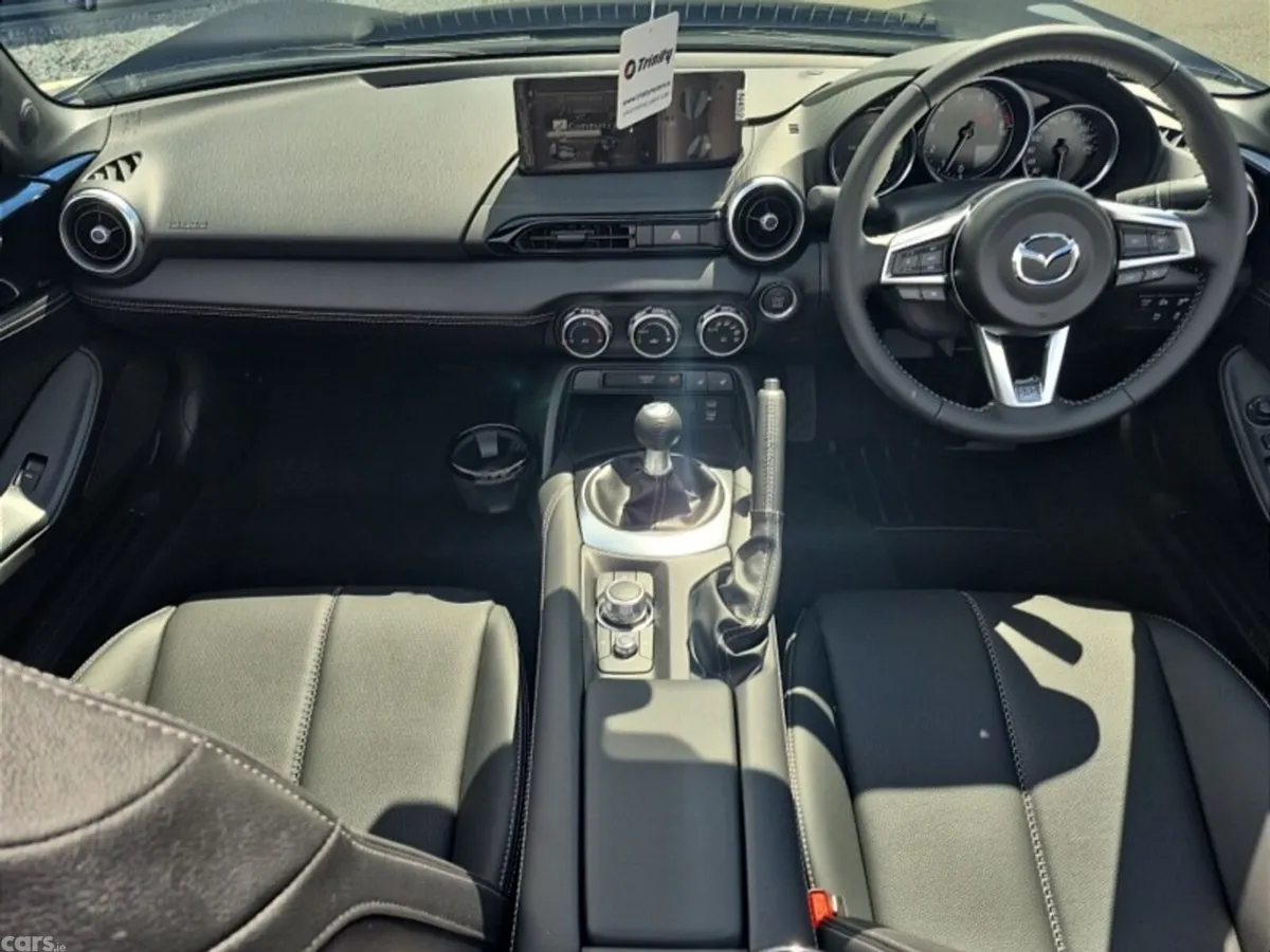 Mazda MX-5 Convertible, Petrol, 2027, Navy