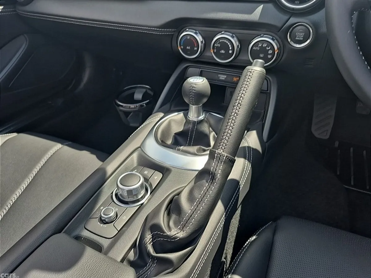 Mazda MX-5 Convertible, Petrol, 2027, Navy