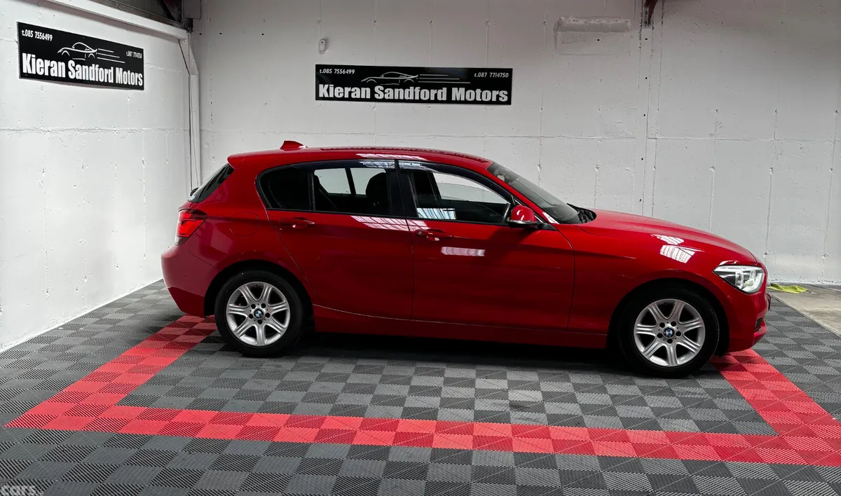 BMW 1-Series Hatchback, Petrol, 2014, Red