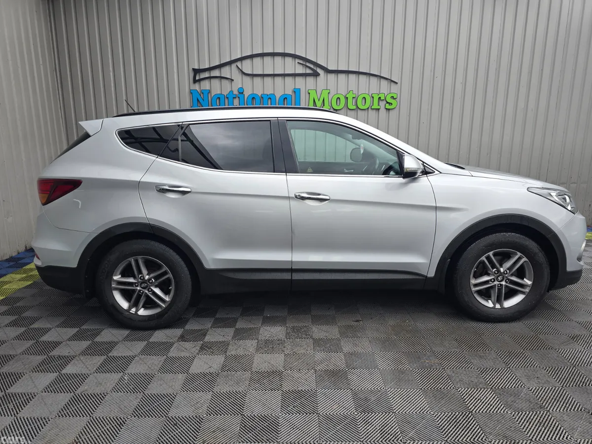 Hyundai Santa Fe SUV, Diesel, 2016, Silver