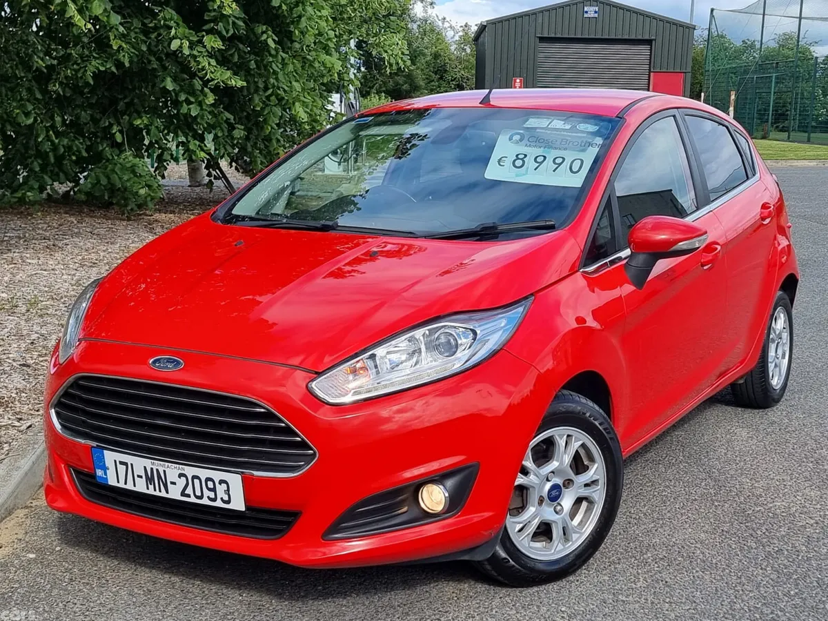 Ford Fiesta Hatchback, Diesel, 2017, Red
