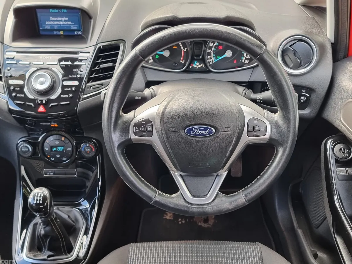 Ford Fiesta Hatchback, Diesel, 2017, Red