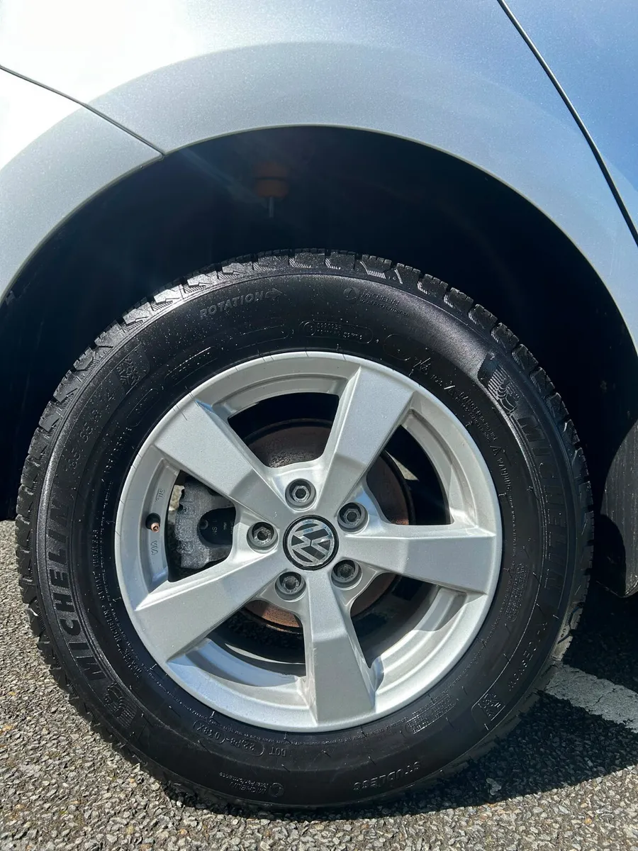 Volkswagen Polo Hatchback, Petrol, 2015, Silver