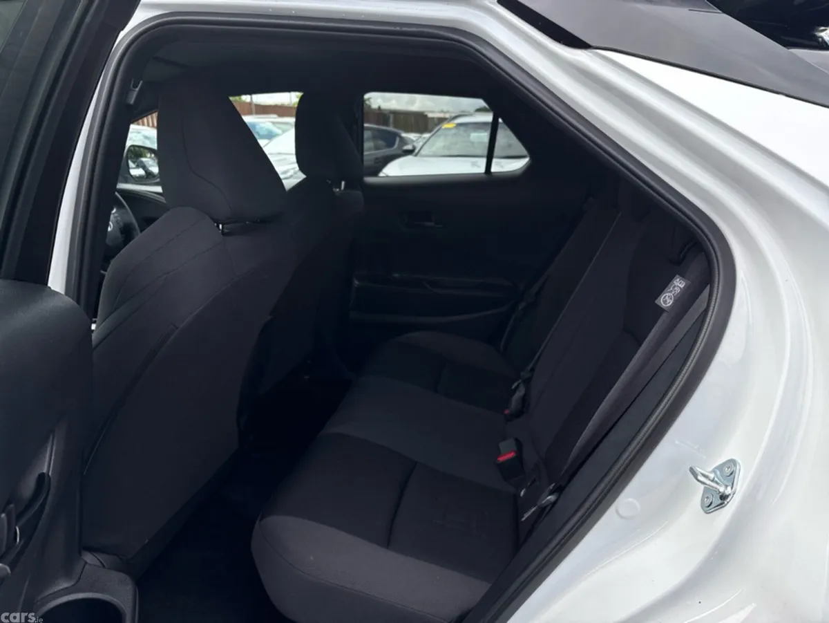 Toyota C-HR Hatchback, Petrol Plug-in Hybrid, 2025, White