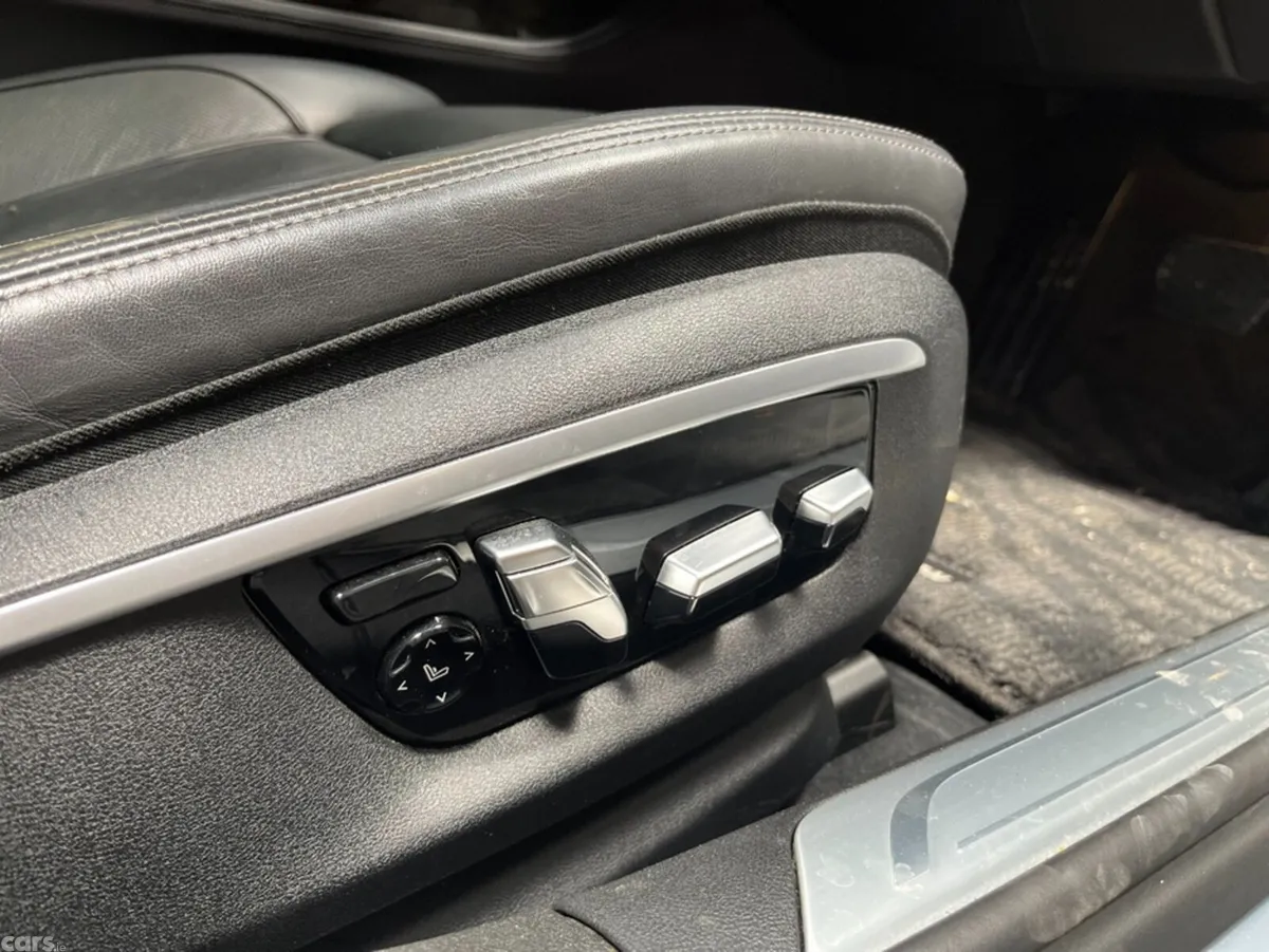 BMW 7-Series Saloon, Petrol Plug-in Hybrid, 2017, White