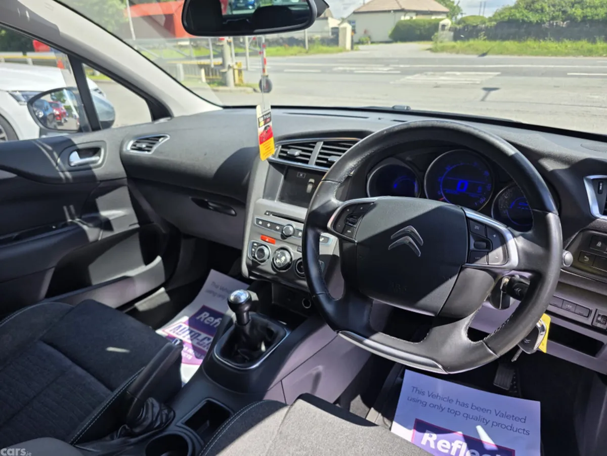 Citroen C4 Cactus Hatchback, Diesel, 2015, Grey