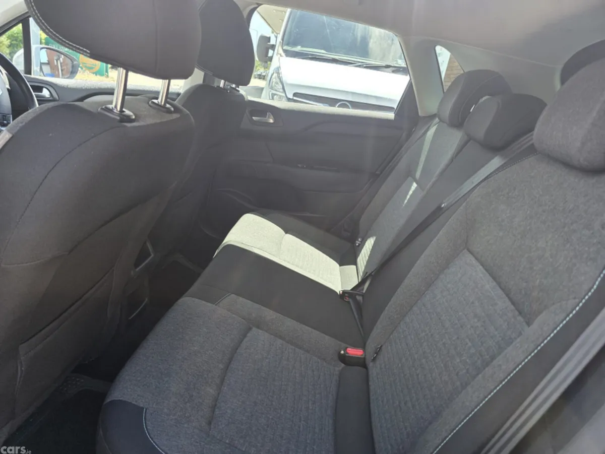 Citroen C4 Cactus Hatchback, Diesel, 2015, Grey