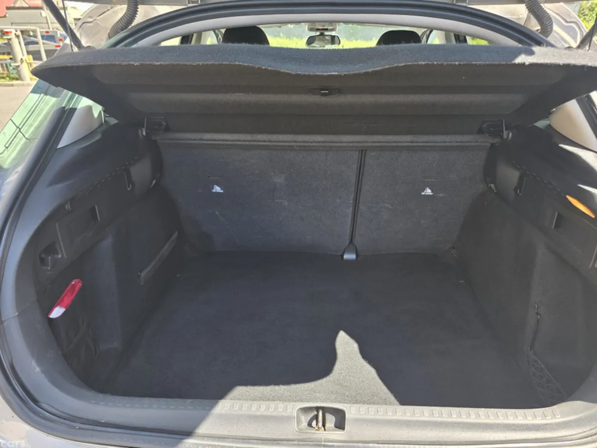 Citroen C4 Cactus Hatchback, Diesel, 2015, Grey