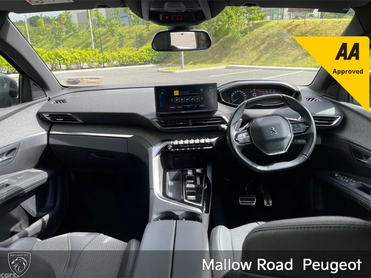 Peugeot 5008 SUV, Petrol, 2023, Blue