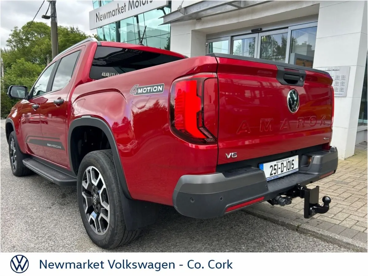 Volkswagen Amarok MPV, Diesel, 2025, Red
