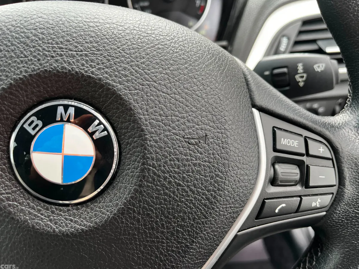 BMW 1-Series Hatchback, Petrol, 2015, Blue