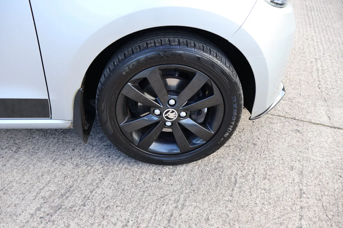 Skoda Citigo Hatchback, Petrol, 2016, Grey